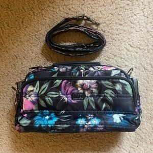 Lug Trolley Cross Body in Bloom Black